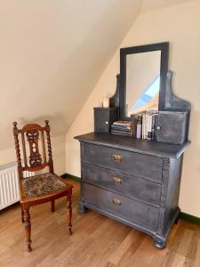 Cozy room with privat toilet in our farmhouse from 1880