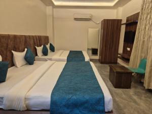 Hotel VR Plaza