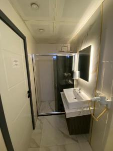 New Next Hotel