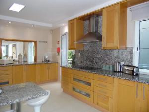 Extraordinary villa in Vilamoura with pool