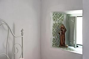 Stay local in Alfama! Alice central home, near river