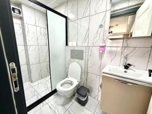 Grand Golden Stay Hotel
