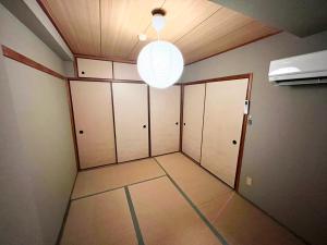High-speed Wi-Fi Station front Kamishinjo