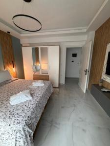 Cems Luxury Apartment