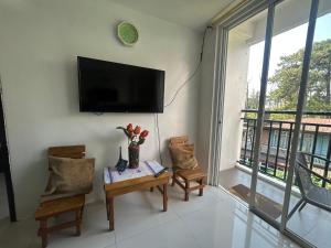 Condominium EC Accommodation