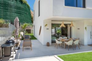29 - Maison avec petite piscine privee