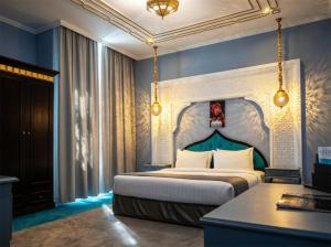 Saraya Corniche Hotel