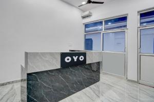 Hotel O J S