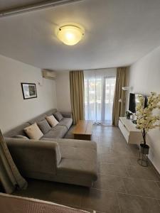 Apartmán v Tichom prostredí Marina Cape Aheloy