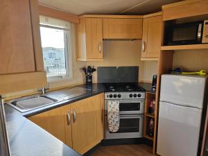 112 Searivers Caravan Park