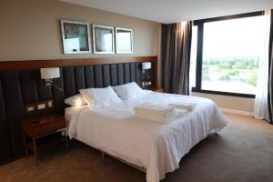 Azahar Hotel & Spa