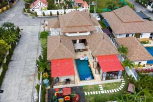 Phuket Family Villa 5 Bedrooms with Private Pool