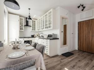 Chic Apartments - Great Location -Kołłątaja