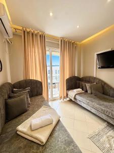 Solis Apartments