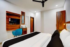 Townhouse Status By Sbg Near Anand Vihar Vaishali Metro Station