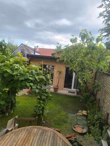 Sjenica accès par maison principale