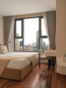 Madison Suite Residence - Elegant Studios - 2BR,1BA - Prime District 1 - Walk to Japan Town, Vincom Mall, Nguyen Hue Walking Street