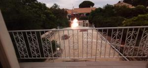 Chez Patou et Iris, F3 dans villa calme