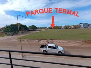 A 100m de Parque Termal