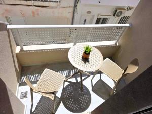 Anthouli homes 3, steps from beach and centre