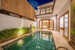 Exclusive 3BR Pool Villa 700m from Seminyak Beach