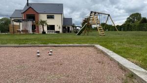 Villa familiale 12pers - 5 chambres - Jardin 2000m2 - 20min Honfleur