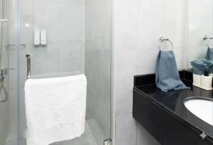 The Pearl Nest Spacious 2BHK in Madinatna Better Than a Hotel, Halff the Price