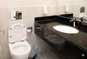 The Pearl Nest Spacious 2BHK in Madinatna Better Than a Hotel, Halff the Price