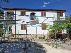 Lilium Apartments