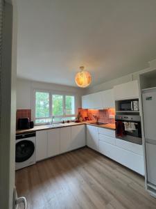 Appartement lumineux - parking- proche gare