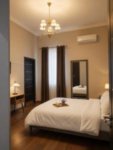 2nd FLOOR Hotel
