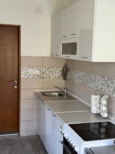 Apartmani Jelena, Buljarica