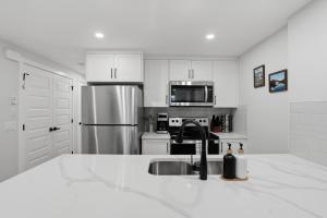 Modern 1BR South Health Campus Free Parking