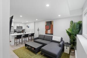 Modern 1BR South Health Campus Free Parking