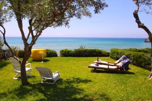 Glyfada Beachfront Apartments and Villas