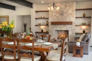 Malanquin Golf Community, 4BR Modern Home with Pool & Backyard