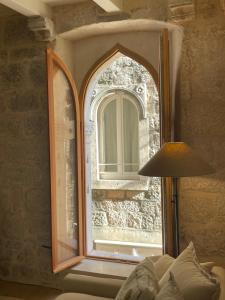 16thC Venetian Gothic Palace - Case dei Nobili