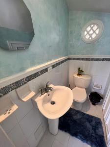 Large beach house near Las Américas Hotel, shared pool