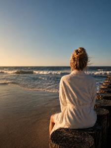 Feel-good retreat - Stylish - Right by the sea