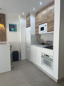 Precioso, apartamento con terraza y piscina