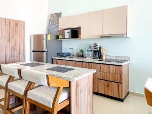 Family-Friendly Apartment near Malecon & Pool