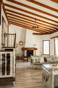 Villa Aelia Kefalos-Private & Spacious with Pool