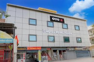 Hotel O Royal Plaza