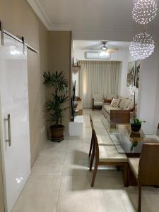 Apartamento em Copacabana uma quadra da praia