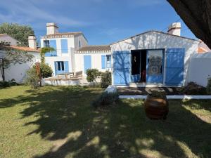 Charmante maison front de mer avec jardin
