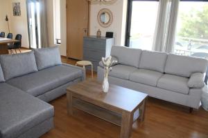 T&A Apartment near the sea