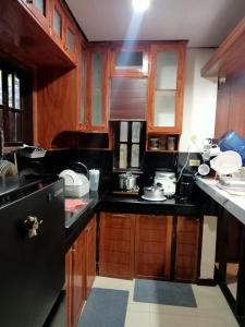 Totos House Room Rental