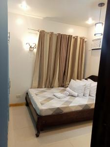 Totos House Room Rental