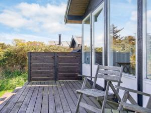 Seaside Serenity at Lumsas Retreat-By Traum