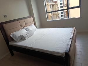 Leo residences 1